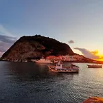 Mare Nostrum - Beachfront House With Sea View - 2 Bedrooms - Sant'angelo Ischia Σπίτι διακοπών *